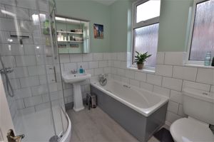 Bathroom- click for photo gallery